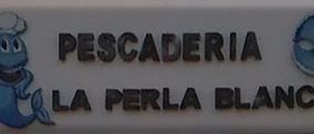 LogoPescaderiaLaPerlaBlanca